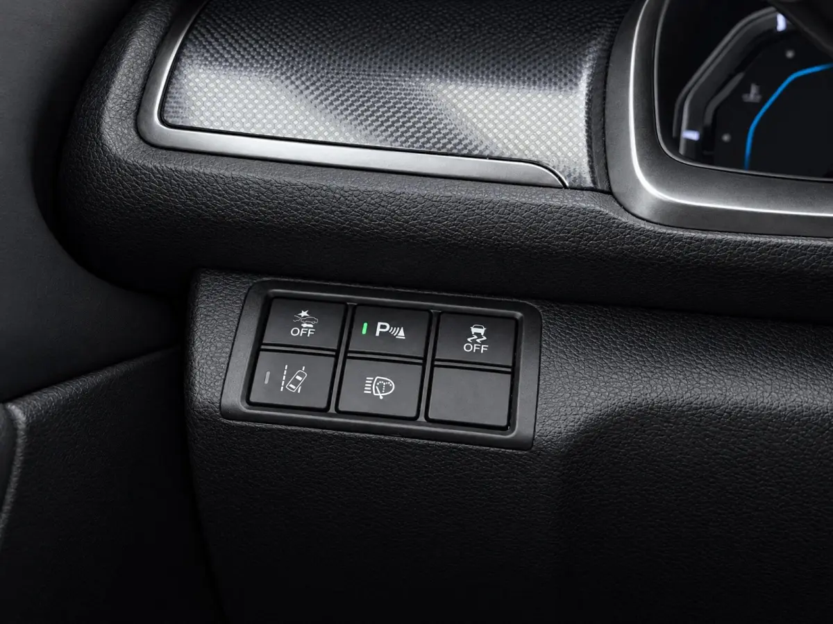 1.0 i-VTEC Premium |Pano |Stoelverw. |Leder |Camera