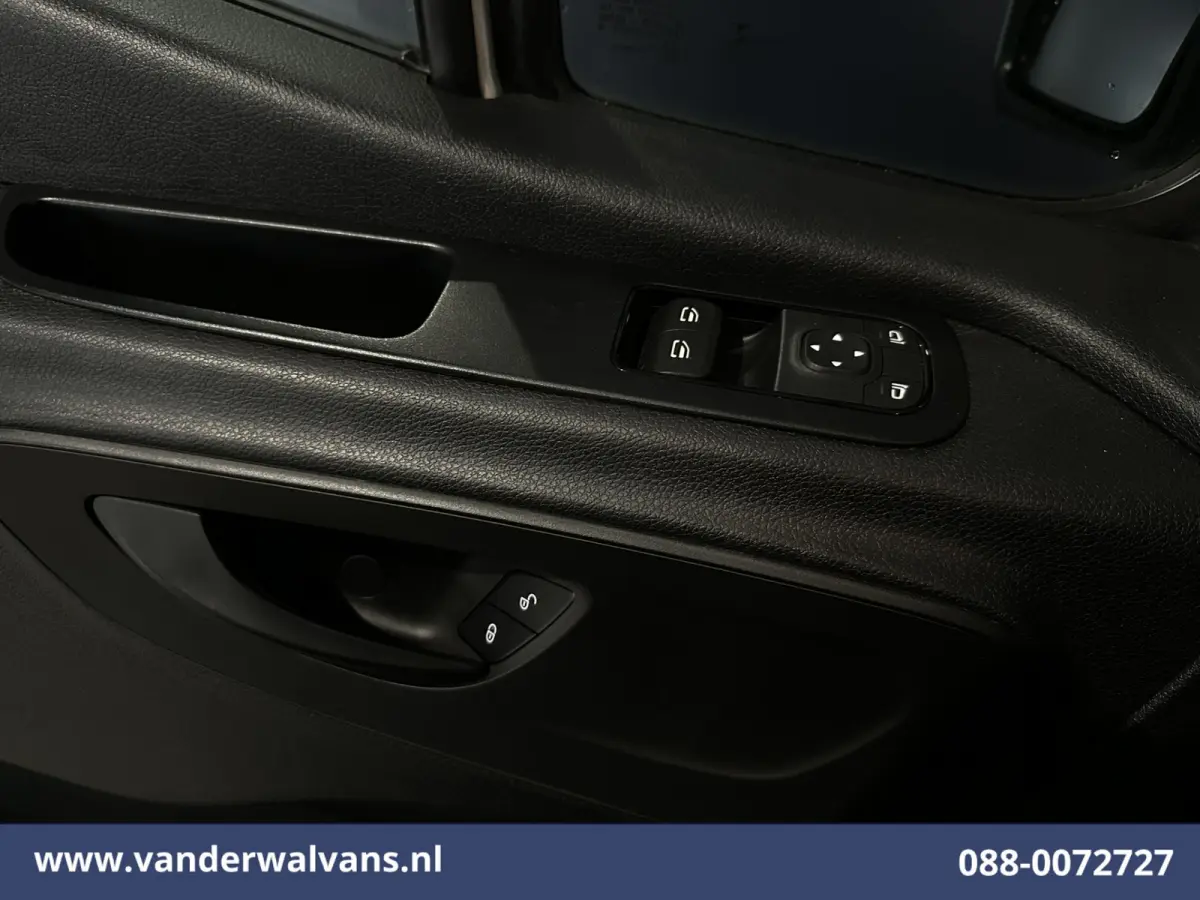 315 CDI 150pk L2H1 Euro6 Airco | Camera | Apple Carplay | Chauffeursstoel | Tachograaf Android Auto