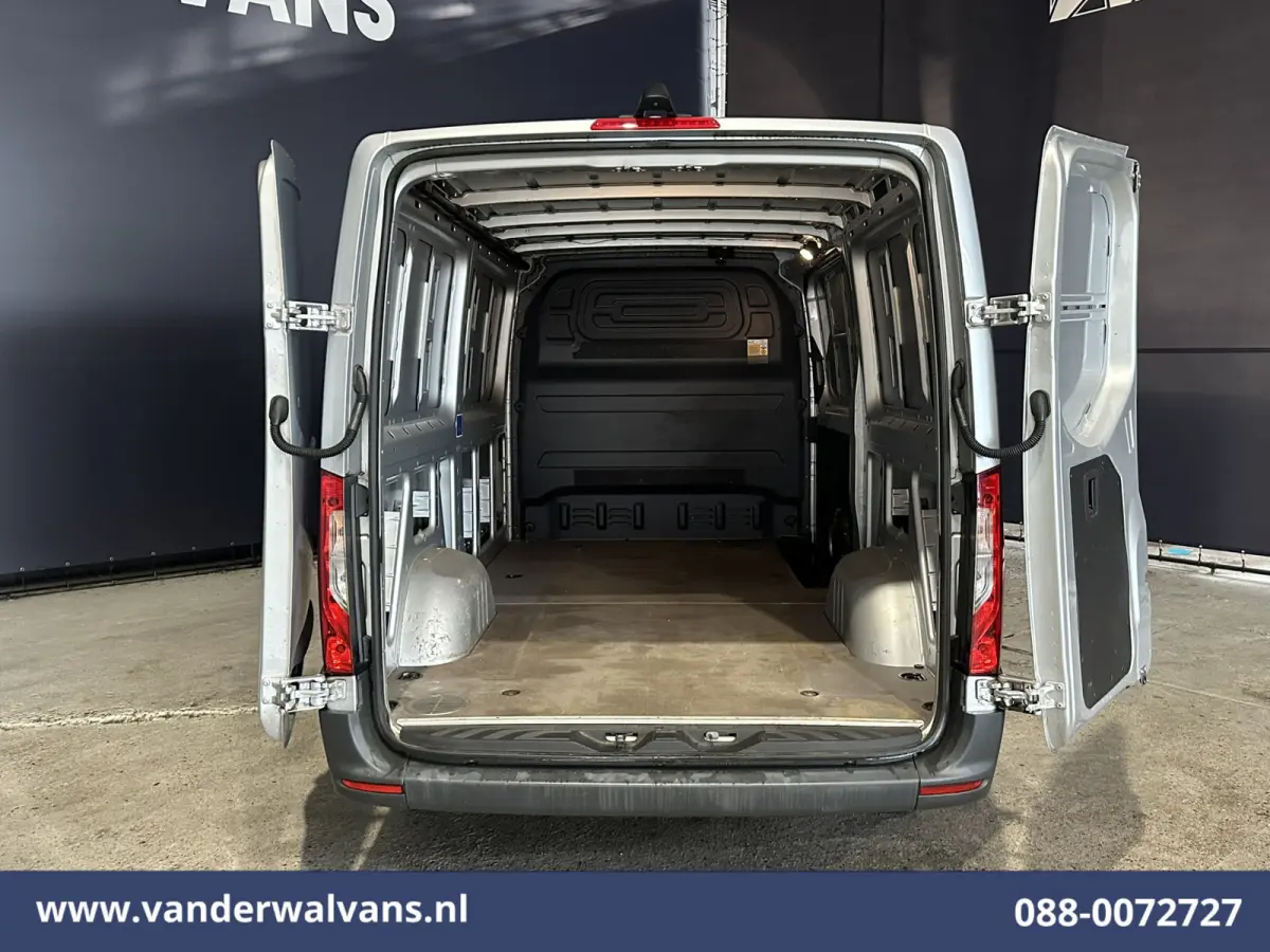 315 CDI 150pk L2H1 Euro6 Airco | Camera | Apple Carplay | Chauffeursstoel | Tachograaf Android Auto