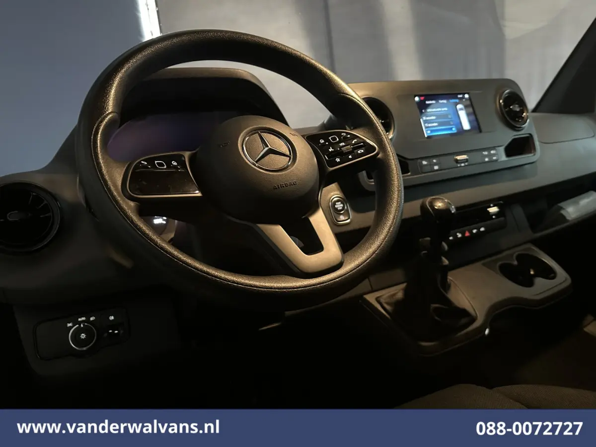 315 CDI 150pk L2H1 Euro6 Airco | Camera | Apple Carplay | Chauffeursstoel | Tachograaf Android Auto