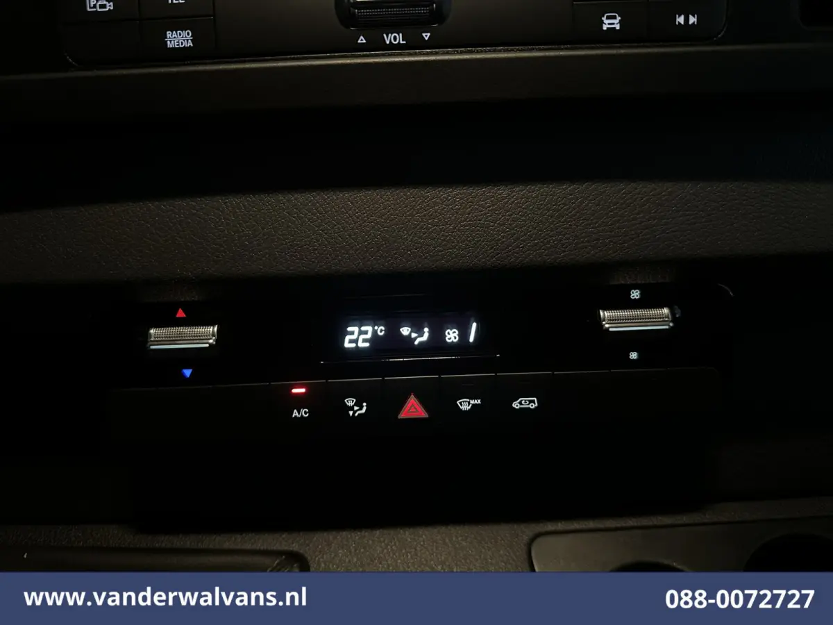 315 CDI 150pk L2H1 Euro6 Airco | Camera | Apple Carplay | Chauffeursstoel | Tachograaf Android Auto