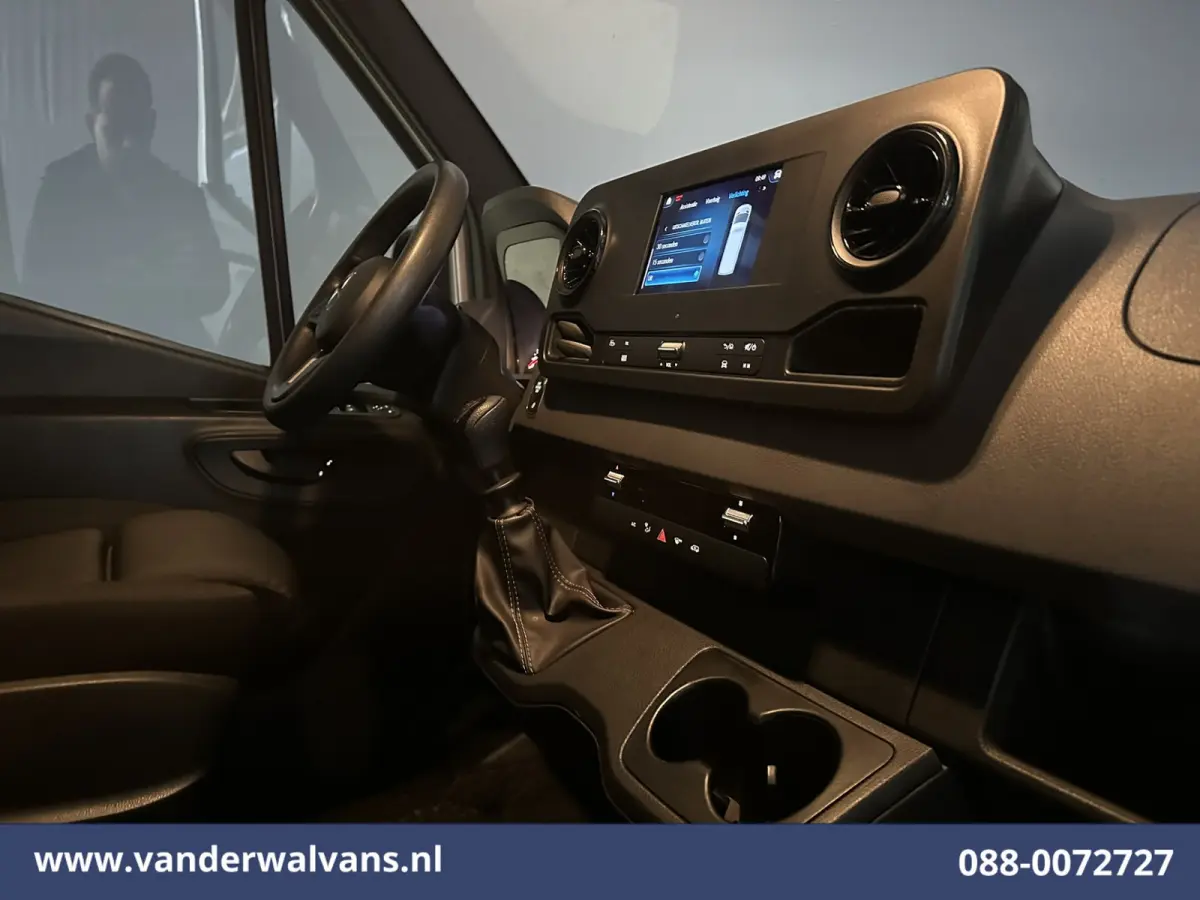 315 CDI 150pk L2H1 Euro6 Airco | Camera | Apple Carplay | Chauffeursstoel | Tachograaf Android Auto