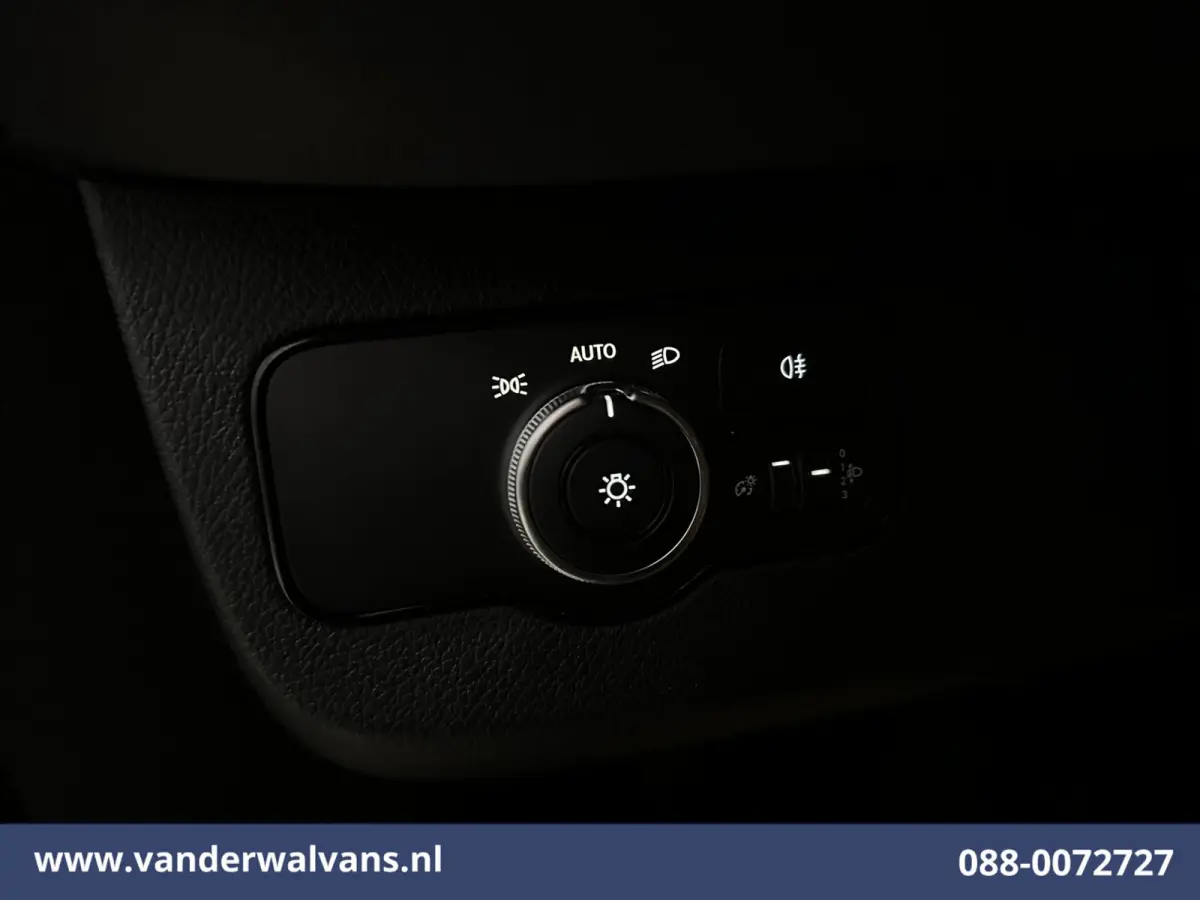 315 CDI 150pk L2H1 Euro6 Airco | Camera | Apple Carplay | Chauffeursstoel | Tachograaf Android Auto