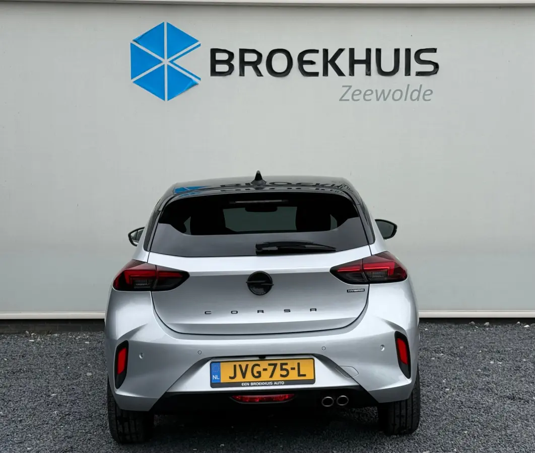 1.2 145PK Turbo AUTOMAAT Hybrid GS ACHTERUITRIJCAMERA| PARKEERSENSOREN V+A| ADAPTIEVE CRUISECONTROL| DODEHOEK DETECTIE| EXTRA GETINT GLAS| HEMELKLEDING DONKER| SPORTSTOELEN| VOORSTOELEN VERW
