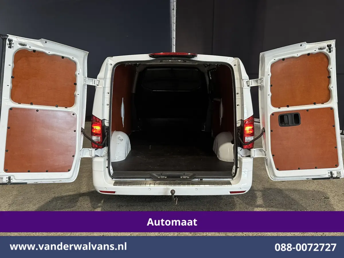 114 CDI 136pk 9G-Tronic Automaat L3H1 Euro6 Airco | Camera | Apple Carplay | Cruisecontrol | 2500kg Trekhaak Android Auto, Parkeersensoren, Bumper in de kleur
