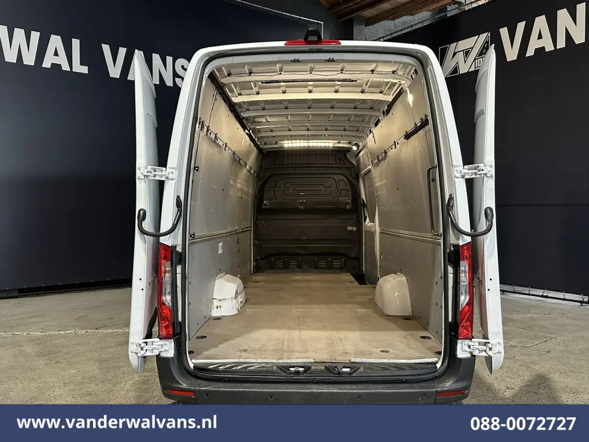 317 CDI 170pk L4H2 Euro6 Airco | 360 graden Camera | Navigatie | Apple Carplay | Tachograaf Android Auto, Parkeersensoren, Bijrijdersbank