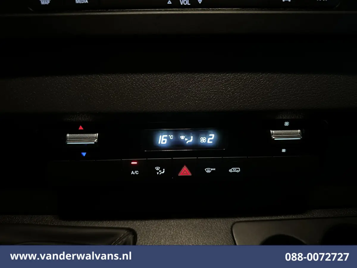317 CDI 170pk L4H2 Euro6 Airco | 360 graden Camera | Navigatie | Apple Carplay | Tachograaf Android Auto, Parkeersensoren, Bijrijdersbank