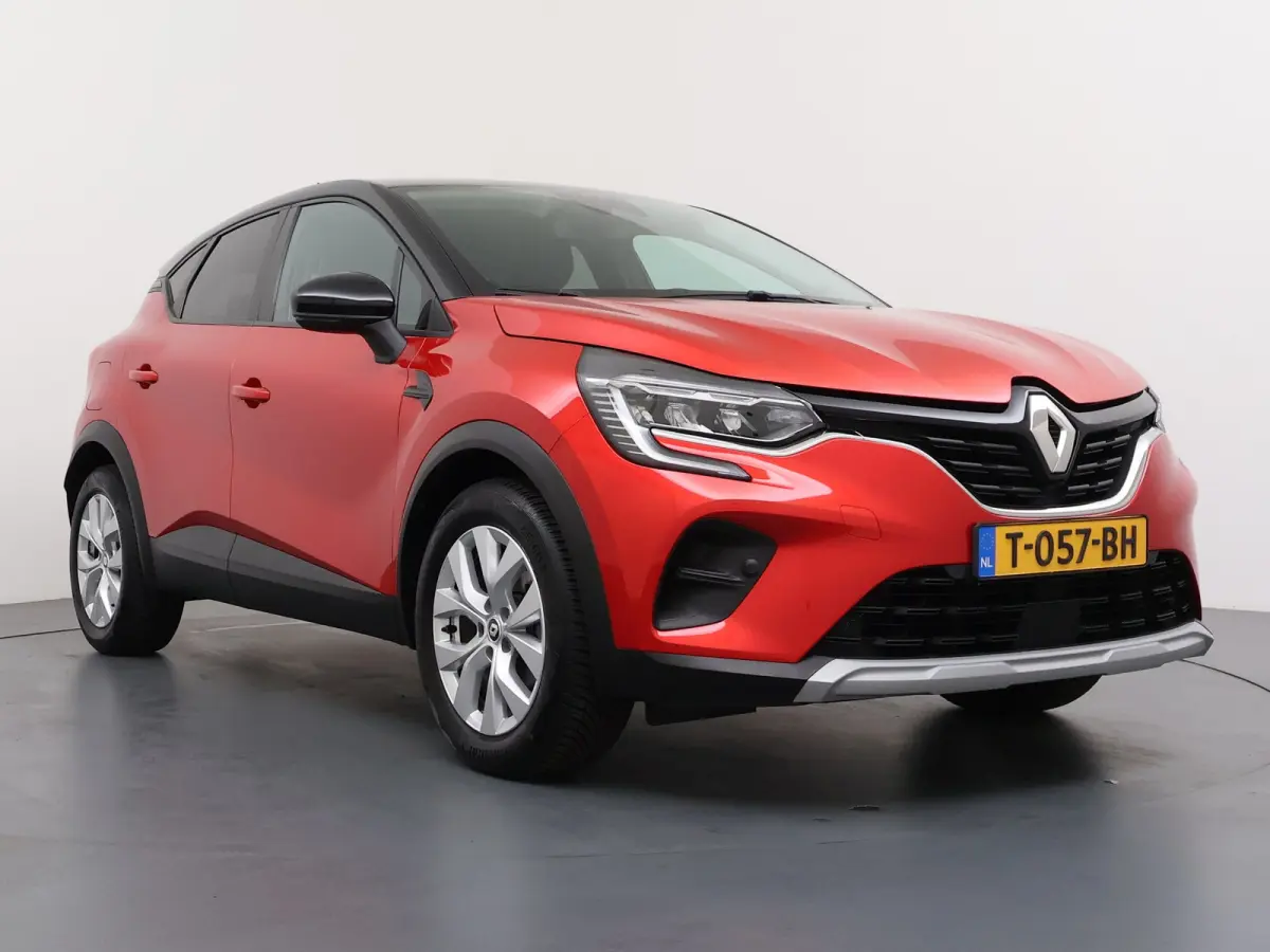 1.3 TCe 140 R.S. Line / Trekhaak / Navigatie / Camera / Parkeersensoren / Stuur -en Stoelverwarmd / LED / Carplay / 18'' LMV