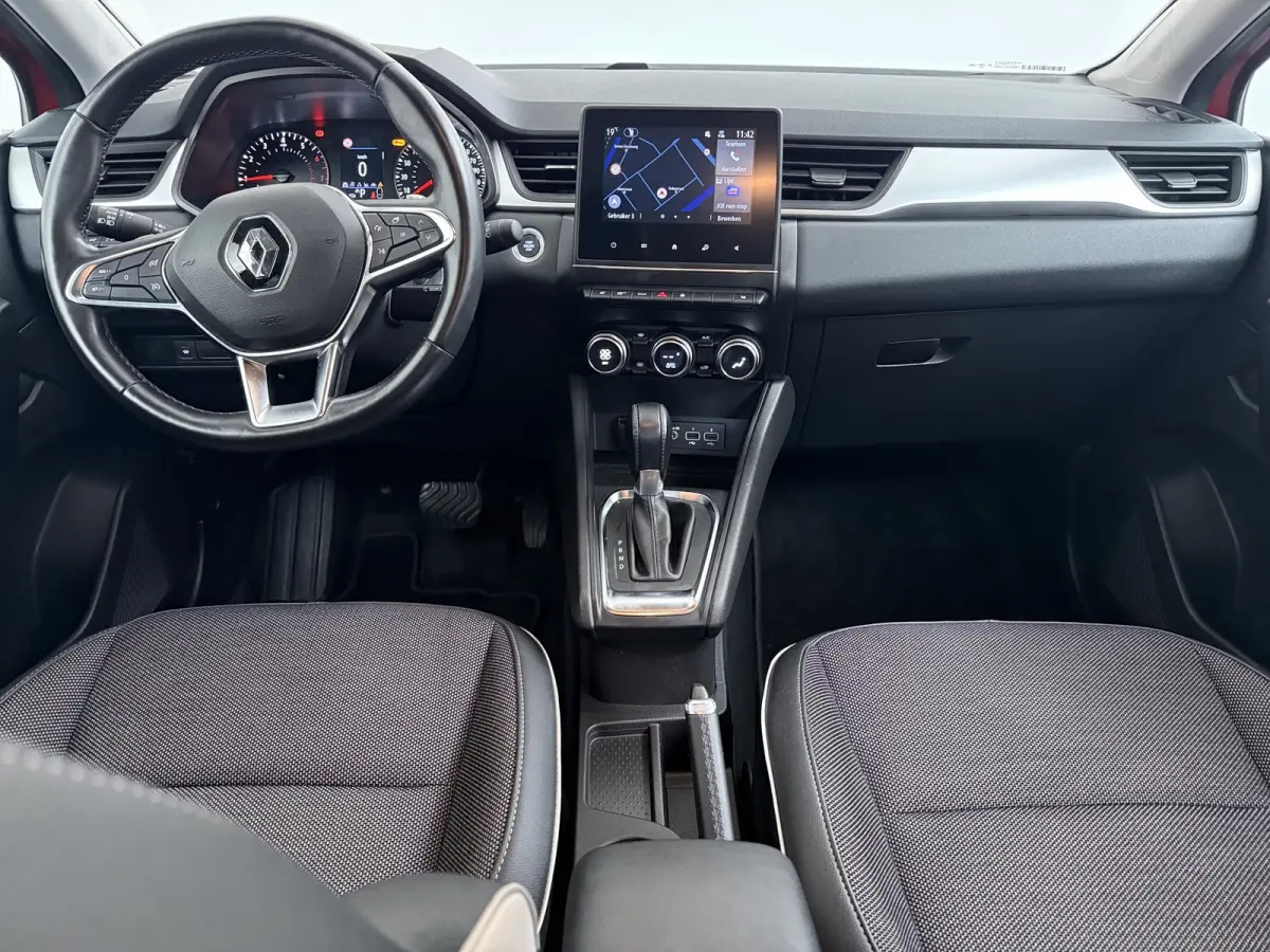 1.3 TCe 140 R.S. Line / Trekhaak / Navigatie / Camera / Parkeersensoren / Stuur -en Stoelverwarmd / LED / Carplay / 18'' LMV