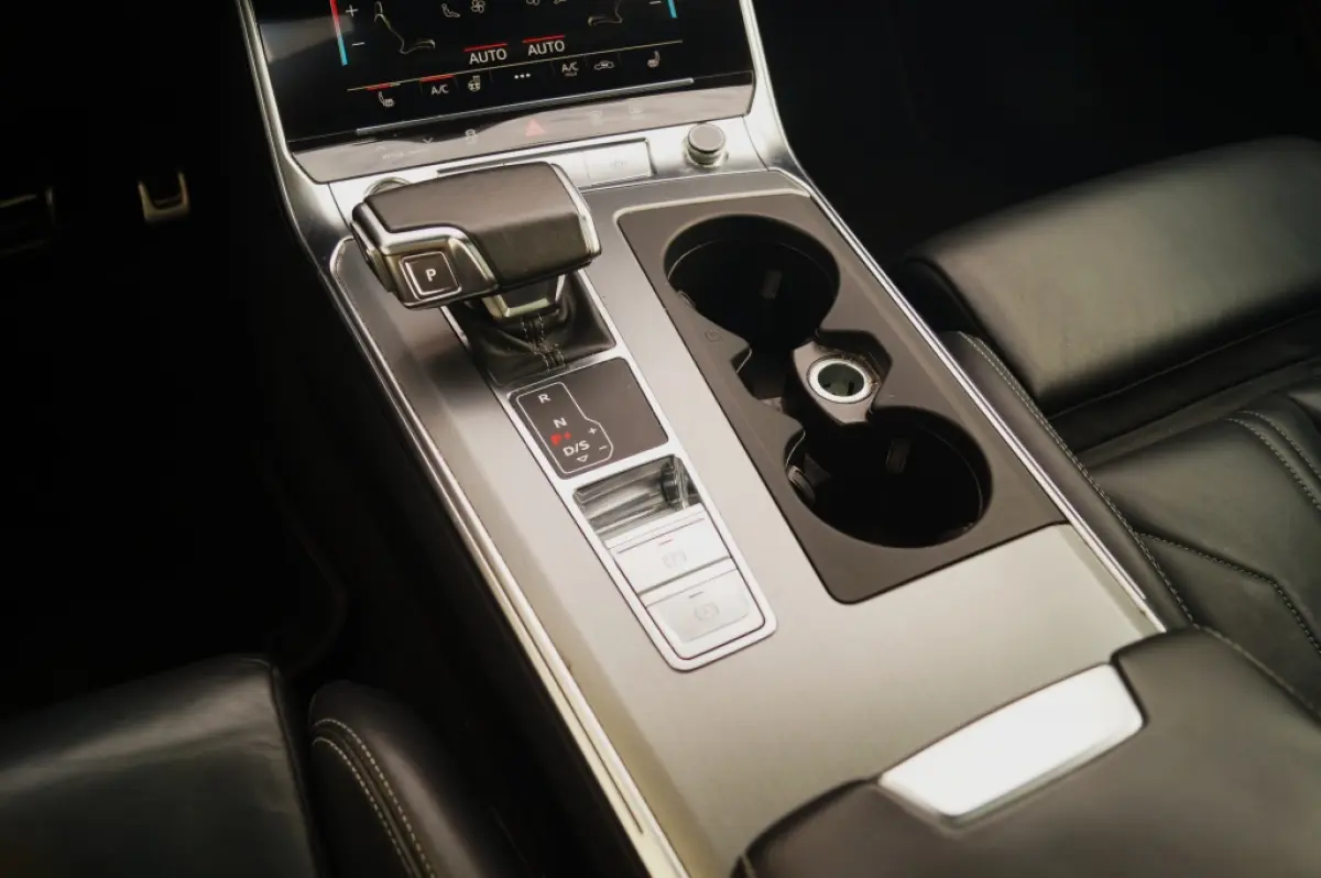55 TFSI e PHEV Quattro Competition -LEER-PANO-HUD-