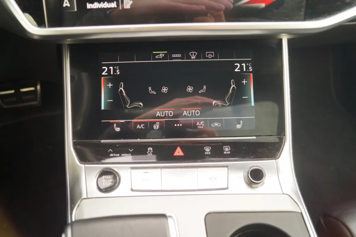 55 TFSI e PHEV Quattro Competition -LEER-PANO-HUD-