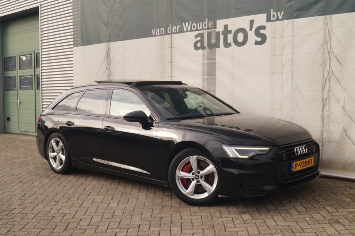 55 TFSI e PHEV Quattro Competition -LEER-PANO-HUD-