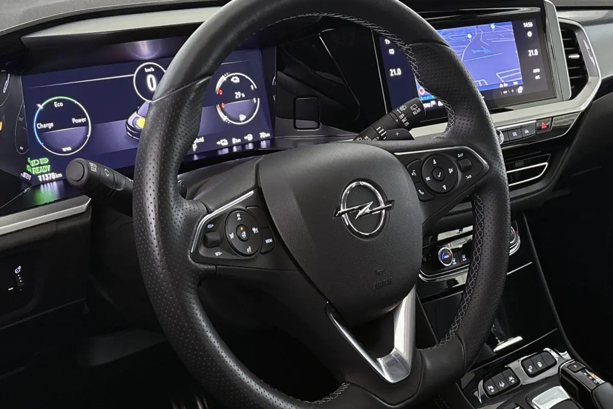 1.6 Turbo Plug-In Hybrid 4x4 GSe Stoel-Stuurverwarming Adaptieve Cruise Control