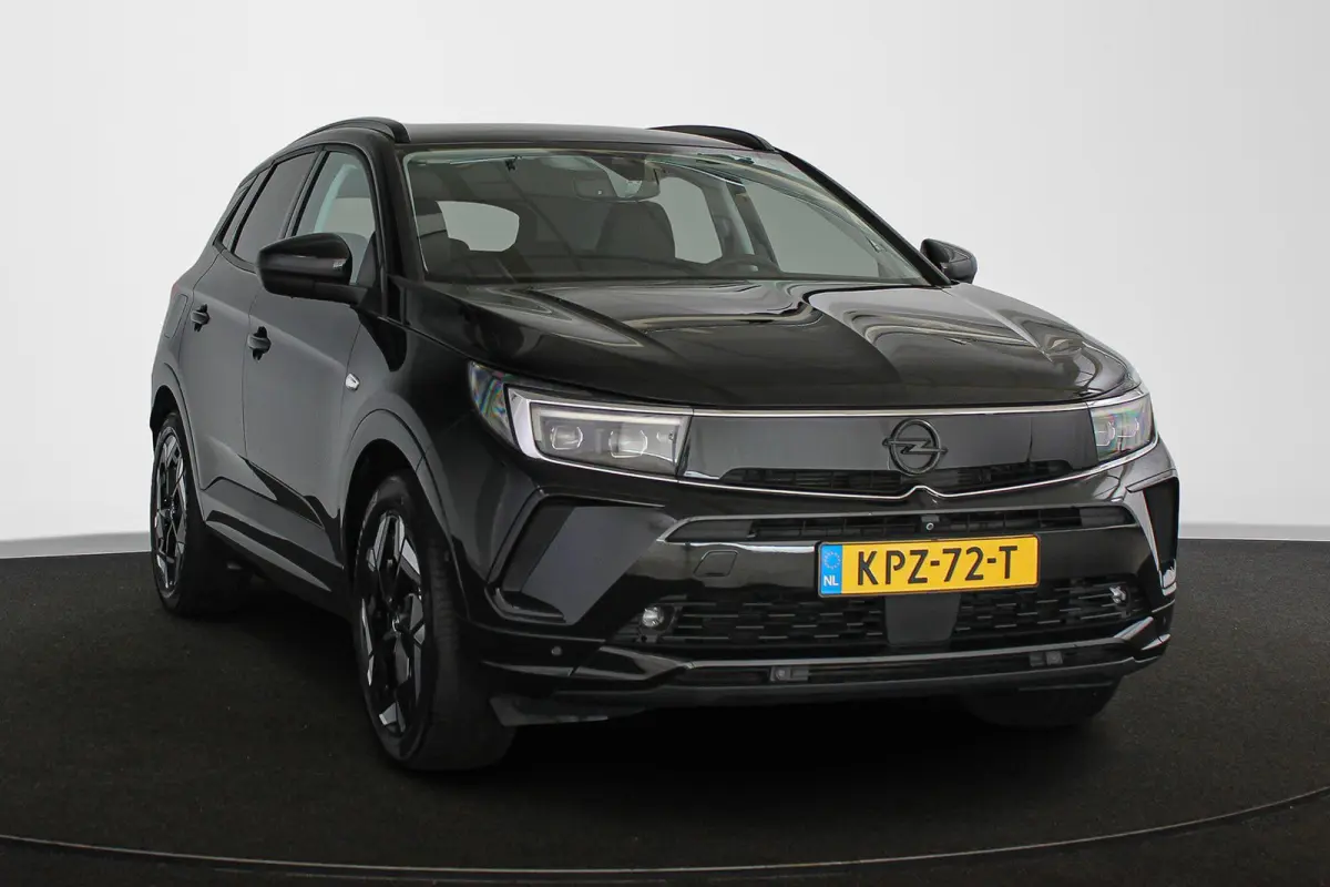 1.6 Turbo Plug-In Hybrid 4x4 GSe Stoel-Stuurverwarming Adaptieve Cruise Control