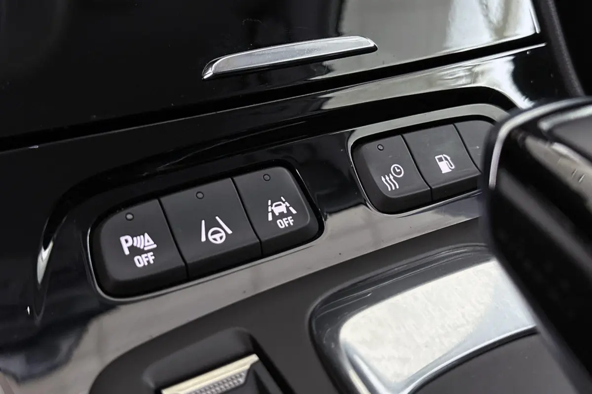 1.6 Turbo Plug-In Hybrid 4x4 GSe Stoel-Stuurverwarming Adaptieve Cruise Control