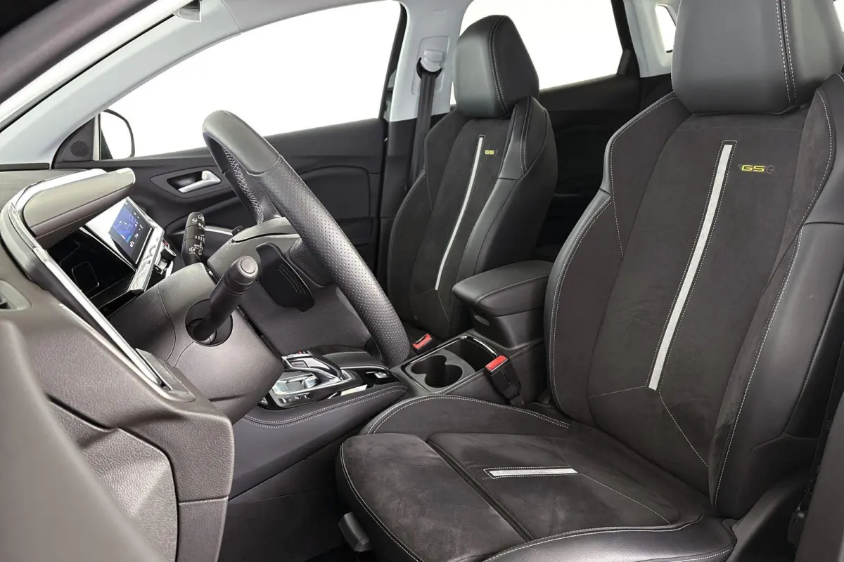 1.6 Turbo Plug-In Hybrid 4x4 GSe Stoel-Stuurverwarming Adaptieve Cruise Control