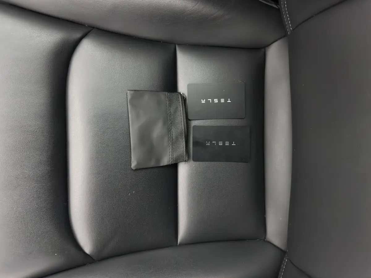 RWD 60 kWh [3-Fase-11kW ] {SoH-88%} (INCL-BTW) Aut. *PANO | LEATHER | KEYLESS | FULL-LED | MEMORY-PACK | TOPVIEW | DAB | CARPLAY | DIGI-COCKPIT | LANE-ASSIST | HEATED-COMFORTSEATS | AUTOPILO