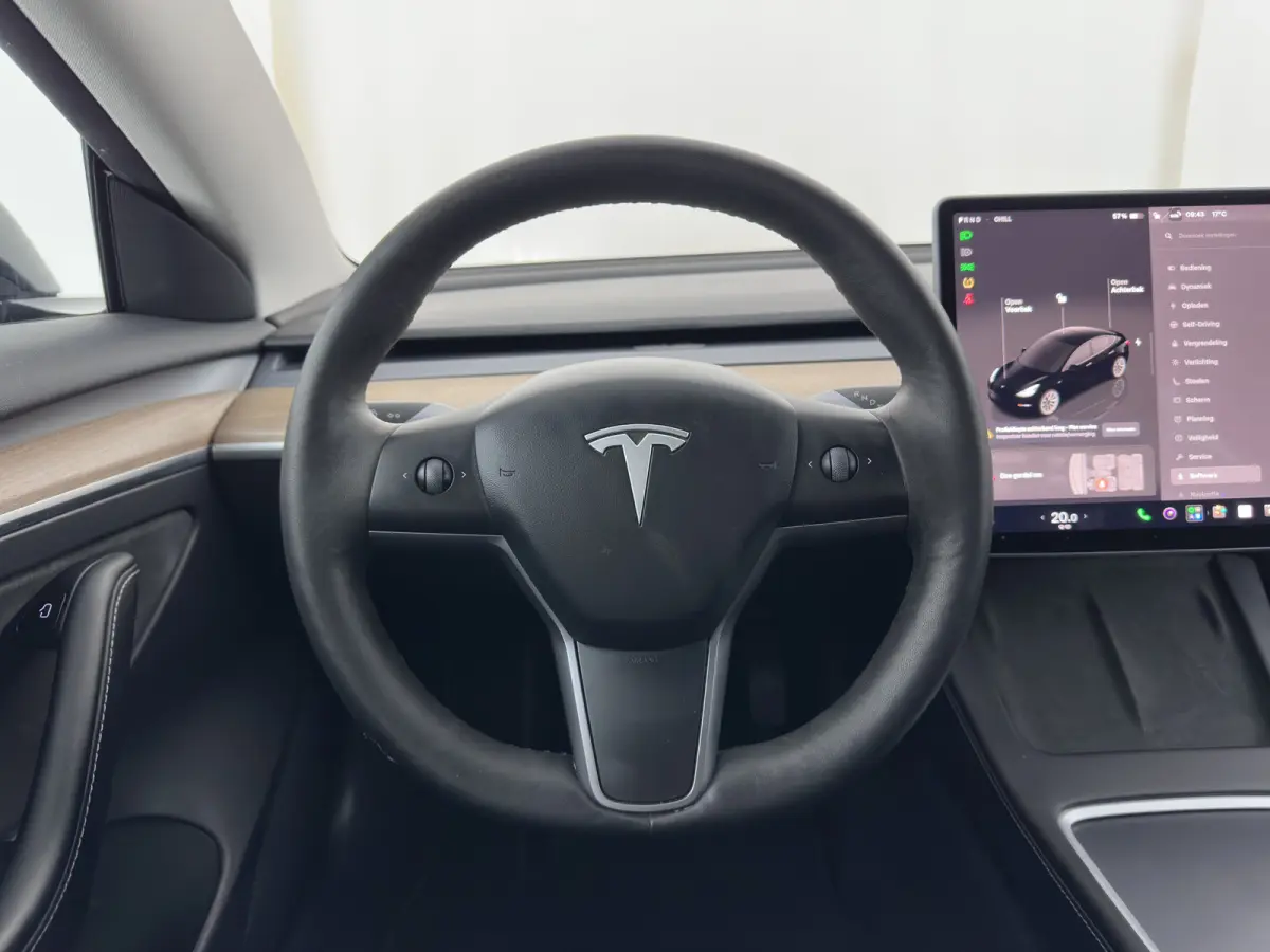 RWD 60 kWh [3-Fase-11kW ] {SoH-88%} (INCL-BTW) Aut. *PANO | LEATHER | KEYLESS | FULL-LED | MEMORY-PACK | TOPVIEW | DAB | CARPLAY | DIGI-COCKPIT | LANE-ASSIST | HEATED-COMFORTSEATS | AUTOPILO