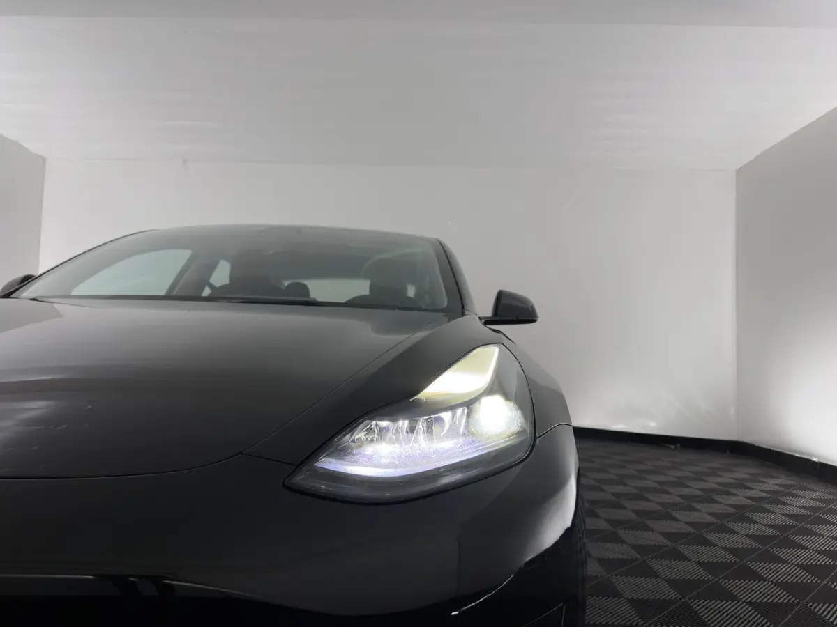 RWD 60 kWh [3-Fase-11kW ] {SoH-88%} (INCL-BTW) Aut. *PANO | LEATHER | KEYLESS | FULL-LED | MEMORY-PACK | TOPVIEW | DAB | CARPLAY | DIGI-COCKPIT | LANE-ASSIST | HEATED-COMFORTSEATS | AUTOPILO