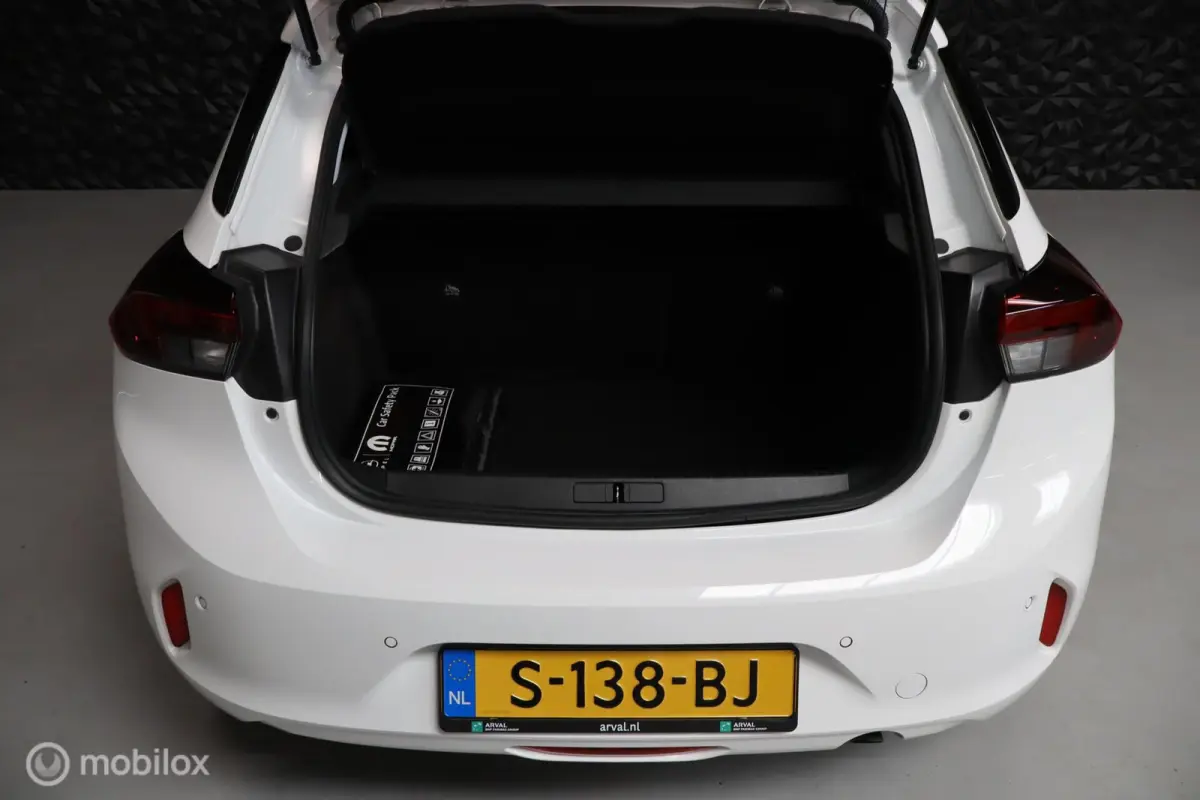 1.2 Edition | Carplay | Lane | Parkeersensor | AC