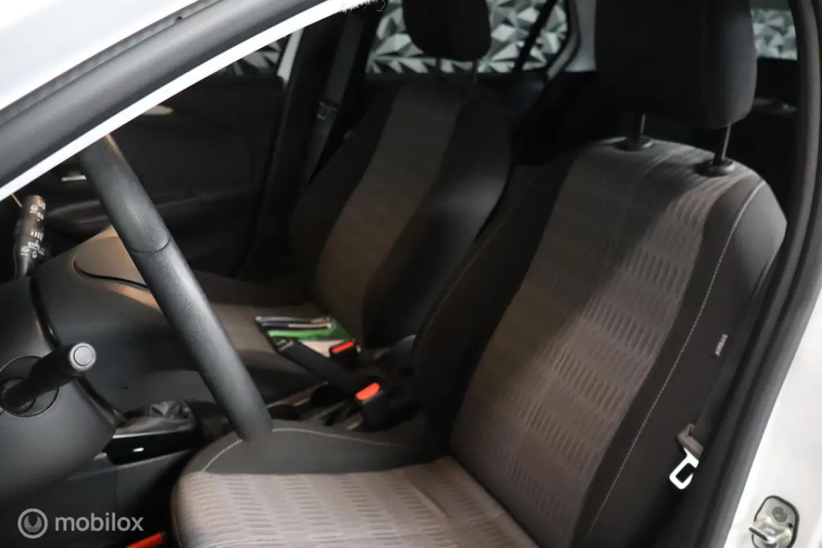 1.2 Edition | Carplay | Lane | Parkeersensor | AC