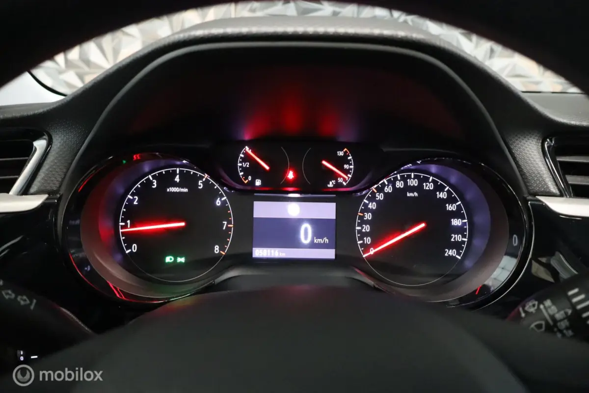 1.2 Edition | Carplay | Lane | Parkeersensor | AC