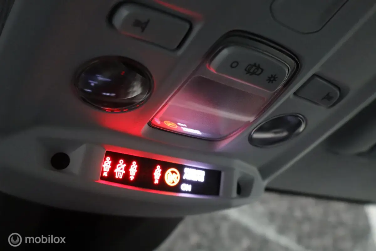 1.2 Edition | Carplay | Lane | Parkeersensor | AC