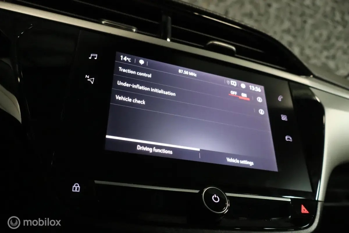 1.2 Edition | Carplay | Lane | Parkeersensor | AC