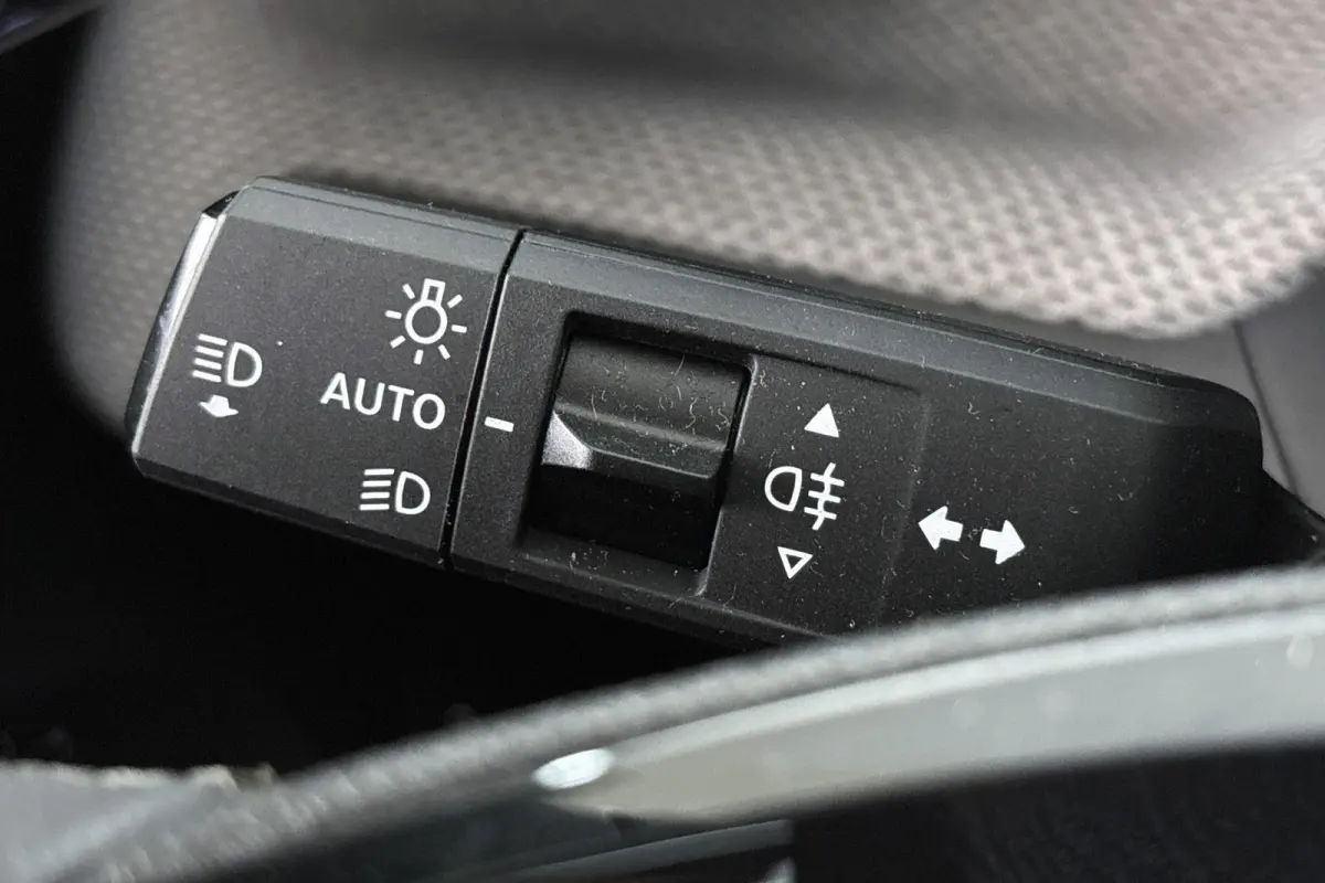 1.2 Turbo 100pk Plus Apple CarPlay Parkeersensoren Cruise Control