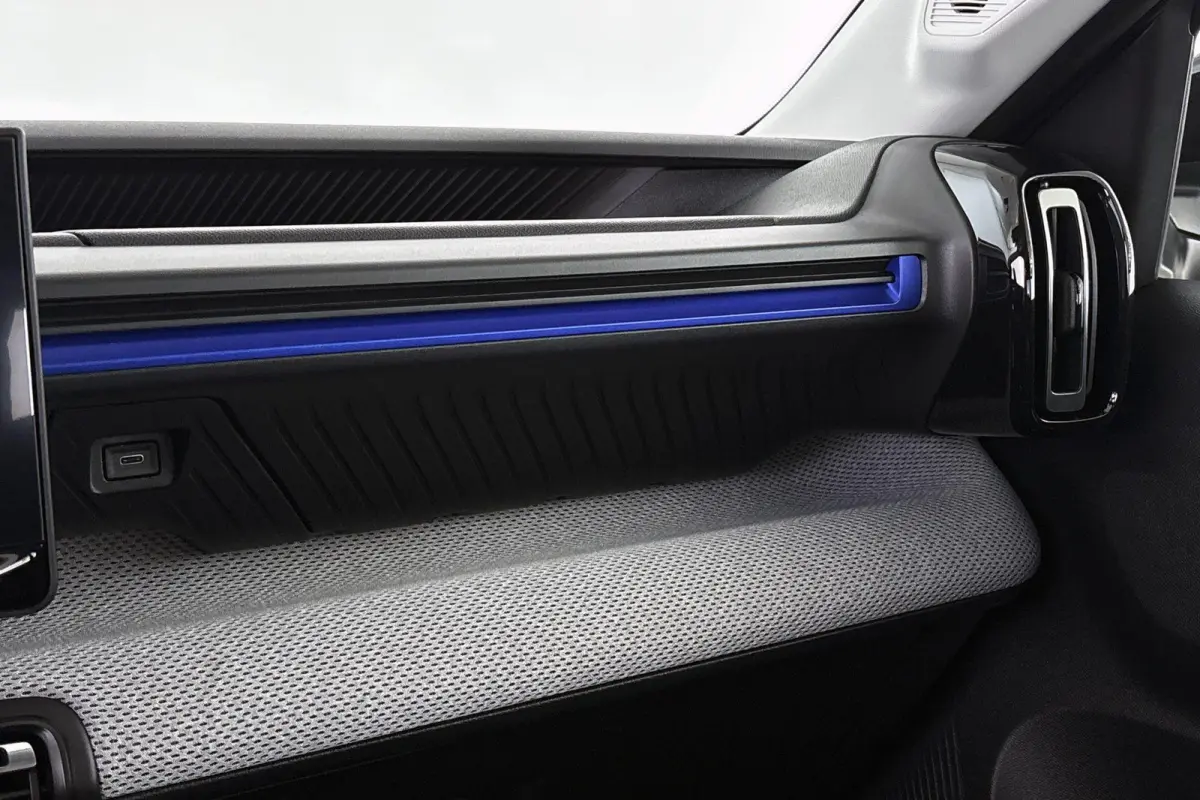 1.2 Turbo 100pk Plus Apple CarPlay Parkeersensoren Cruise Control