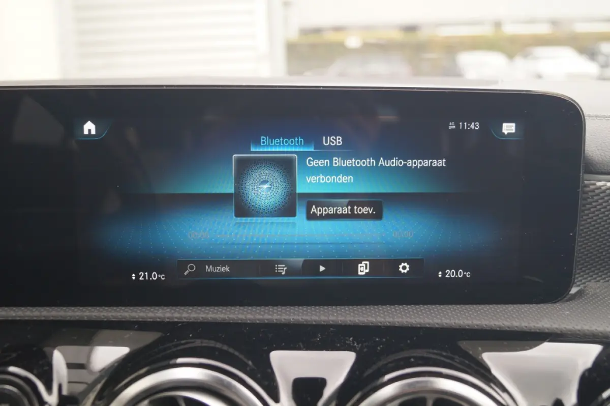 250e Business Solution Luxury Limited -LEER-