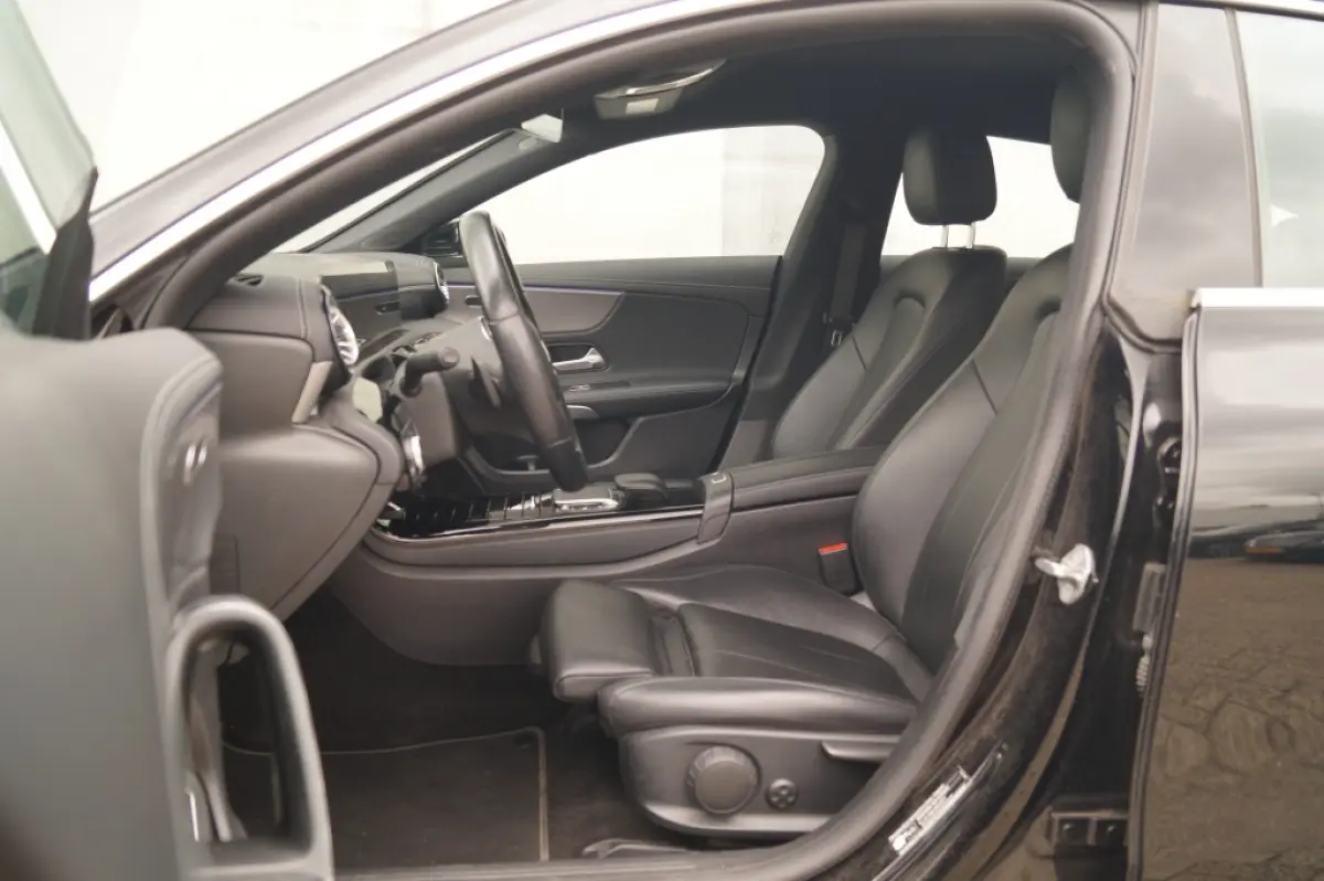 250e Business Solution Luxury Limited -LEER-