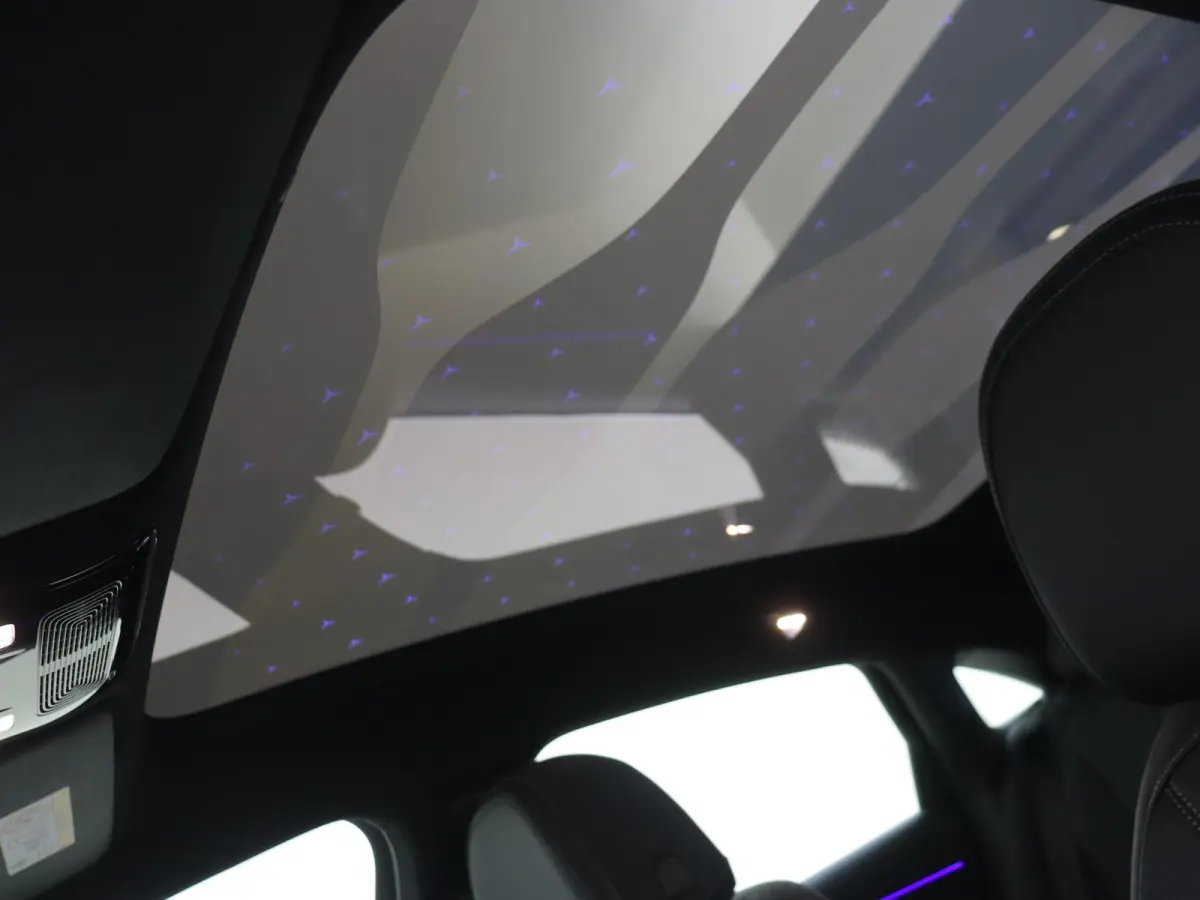 400 4MATIC Business Solution Luxury 94 kWh / Trekhaak / Rij-Assistentieplus / Superscreen / Memory-Stoelen /