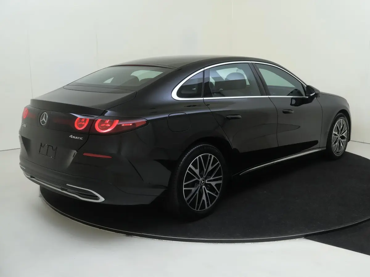 400 4MATIC Business Solution Luxury 94 kWh / Trekhaak / Rij-Assistentieplus / Superscreen / Memory-Stoelen /