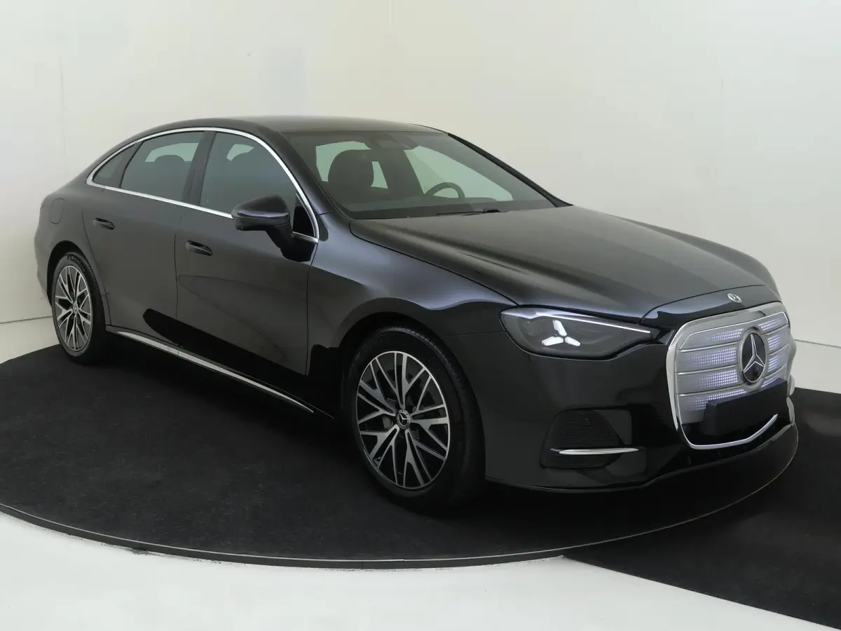 400 4MATIC Business Solution Luxury 94 kWh / Trekhaak / Rij-Assistentieplus / Superscreen / Memory-Stoelen /