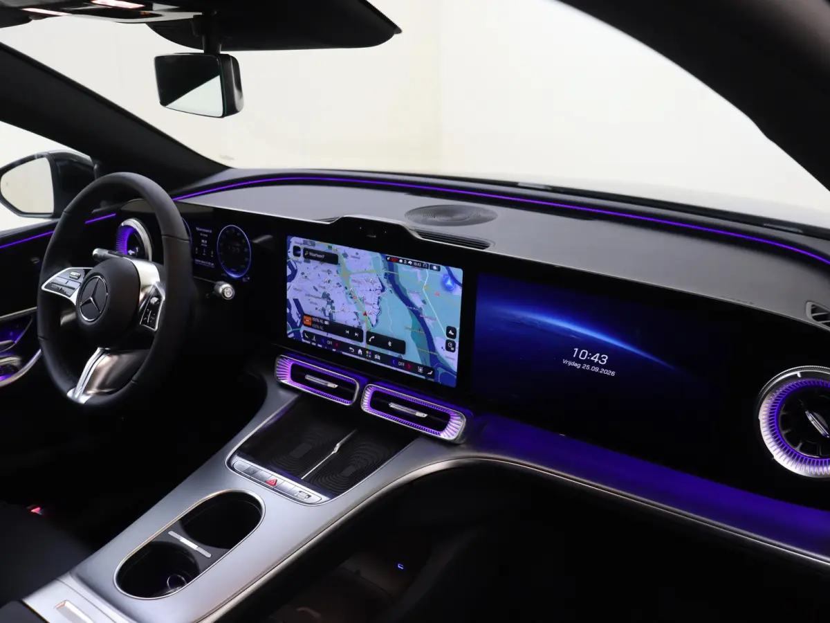 400 4MATIC Business Solution Luxury 94 kWh / Trekhaak / Rij-Assistentieplus / Superscreen / Memory-Stoelen /