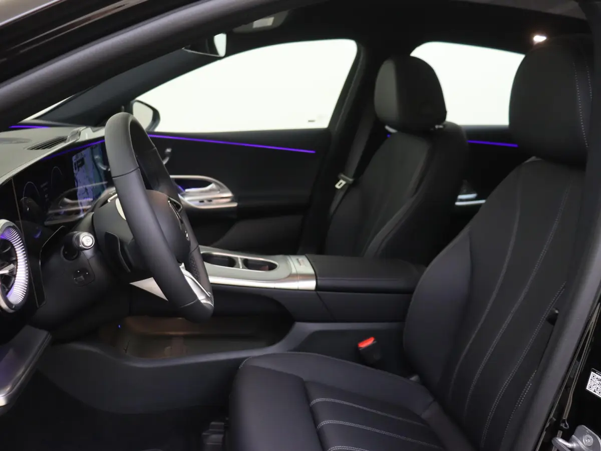 400 4MATIC Business Solution Luxury 94 kWh / Trekhaak / Rij-Assistentieplus / Superscreen / Memory-Stoelen /