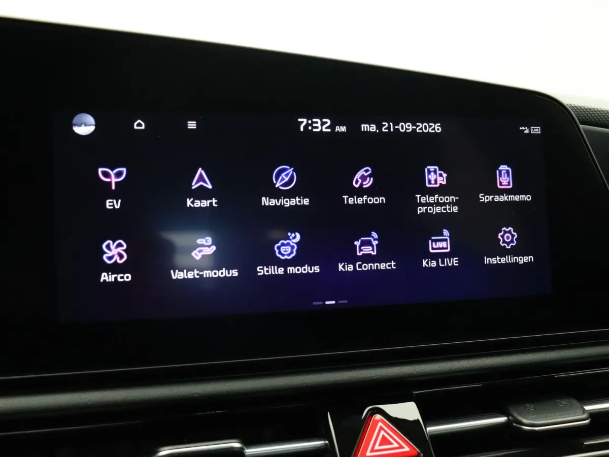 DynamicLine 64.8 kWh | Soh 97,6% | Achteruitrijcamera | Apple Carplay & Android Auto | 460km WLTP |