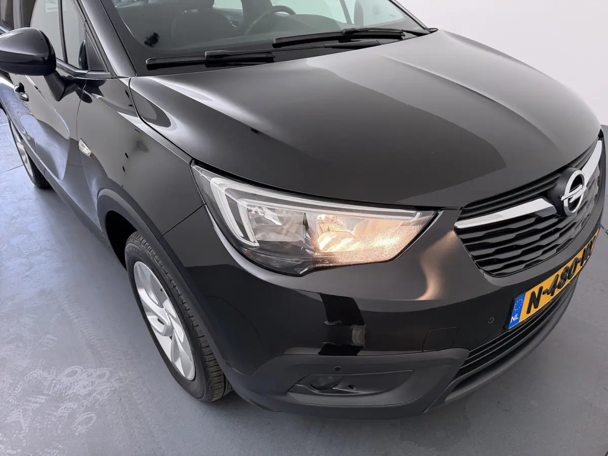 1.2 Turbo Online Edition / Navigatie via Carplay / Parkeersensoren / Stuur -en Stoelverwarmd / 16'' LMV