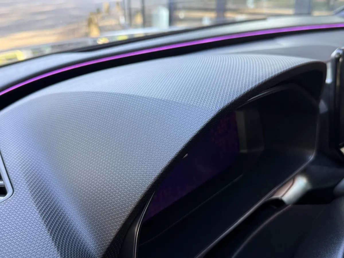 1.4 e-Hybrid VZ Adrenaline | SOH 94,93 % | PDC + Camera | Climate control | Apple CarPlay/ Android Auto | LM Velgen |