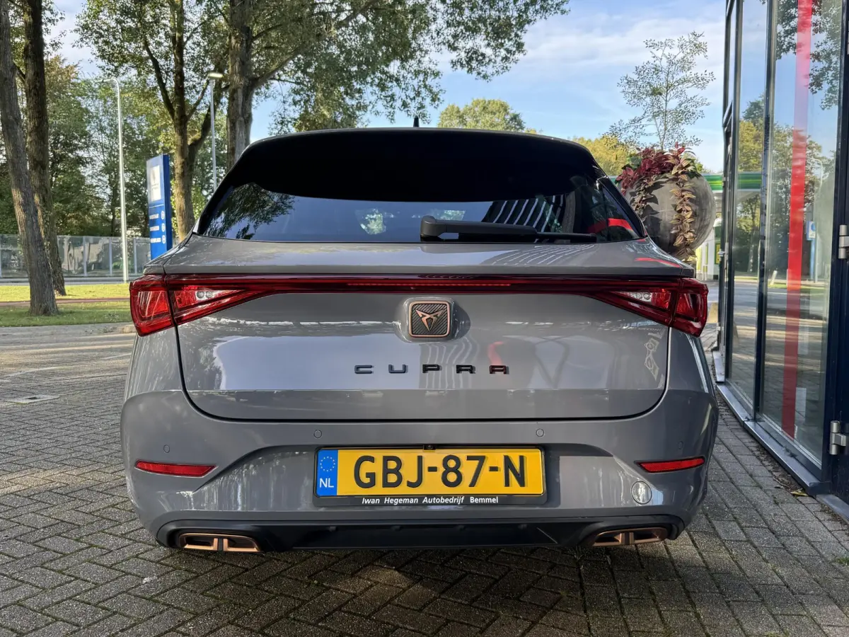 1.4 e-Hybrid VZ Adrenaline | SOH 94,93 % | PDC + Camera | Climate control | Apple CarPlay/ Android Auto | LM Velgen |