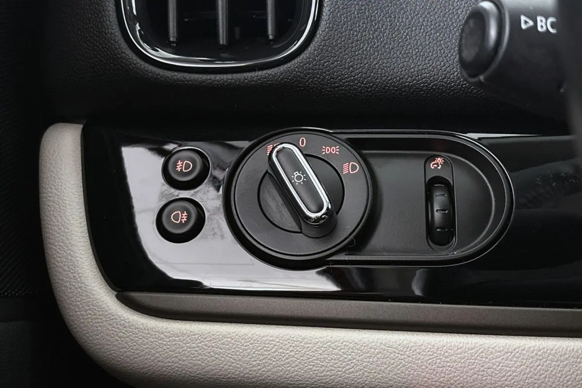 1.5 Cooper Chili Stoel-Voorruitverwarming Memory Leder Achteruitrijcamera