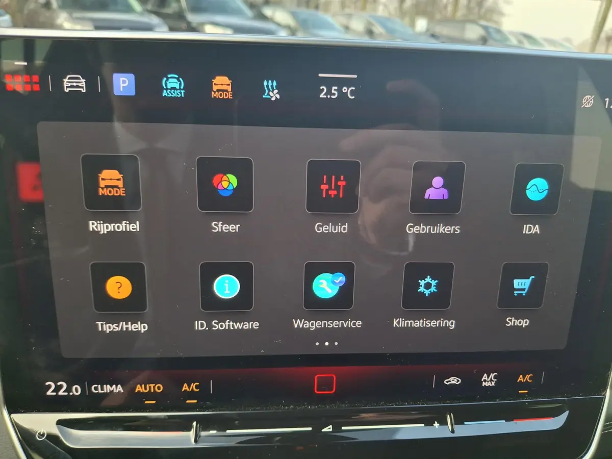 Pure Oranje Edition 52 kWh | DEMO | PARKEERSENSOREN | APPLE CARPLAY / ANDROID AUTO |