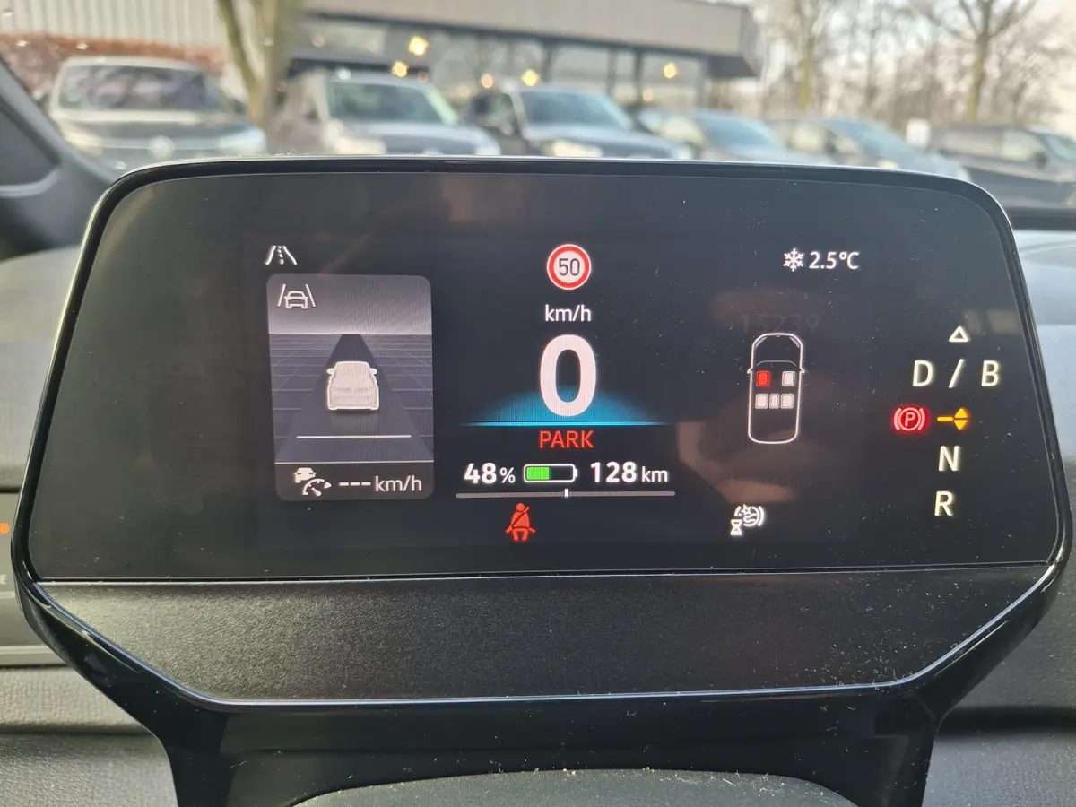 Pure Oranje Edition 52 kWh | DEMO | PARKEERSENSOREN | APPLE CARPLAY / ANDROID AUTO |