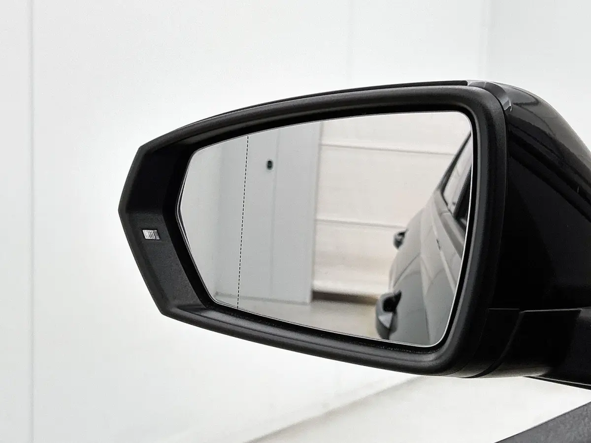 1.0 TSI Life Edition |  ACHTERUITRIJCAMERA | PARKEERSENSOREN | APPLE CARPLAY / ANDROID AUTO |