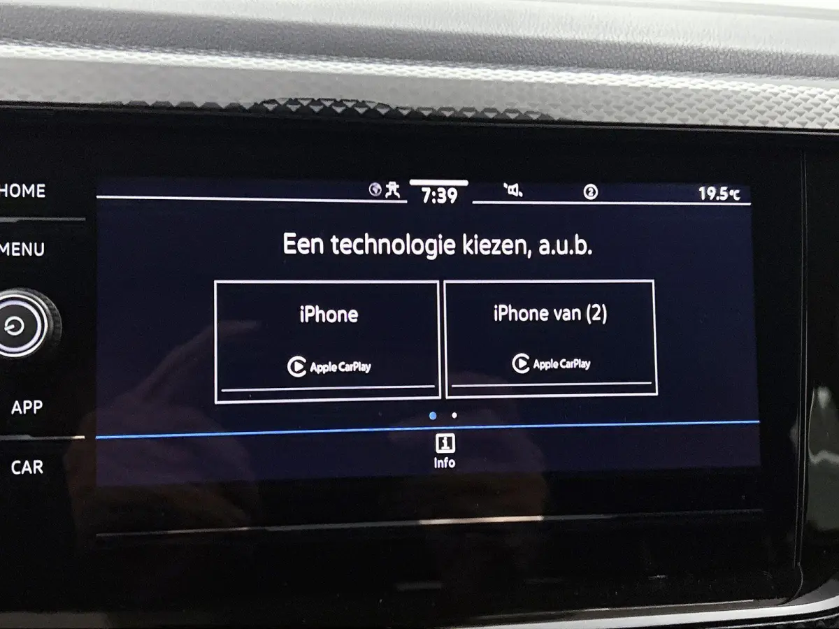 1.0 TSI Life Edition |  ACHTERUITRIJCAMERA | PARKEERSENSOREN | APPLE CARPLAY / ANDROID AUTO |
