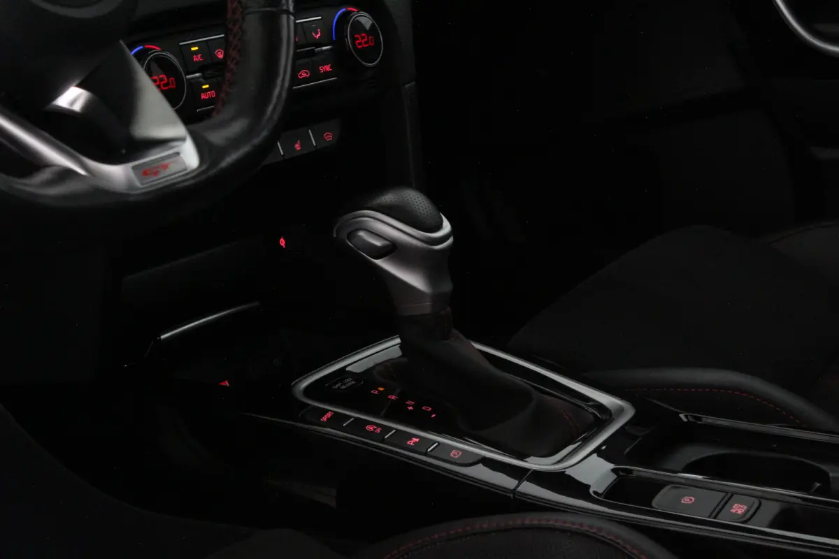 1.6 T-GDi GT Pano.schuif/trekhaak/Camera/GT-Line/Apple Carplay...
