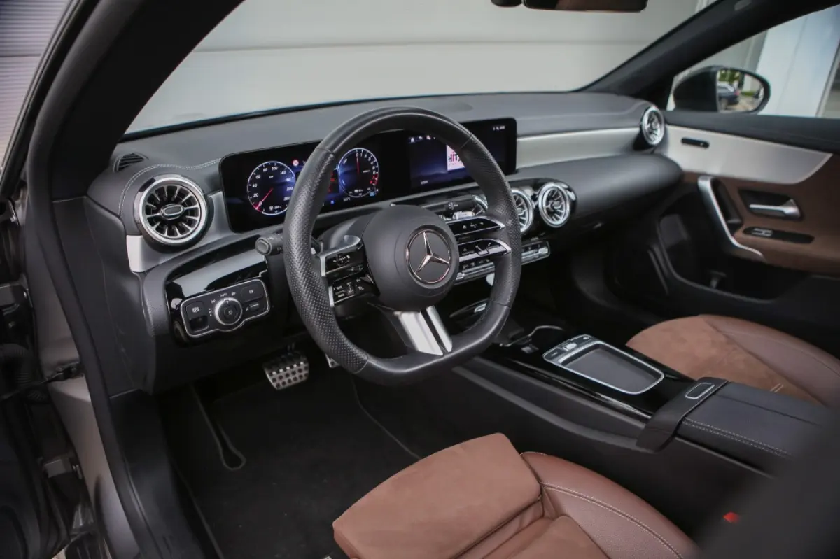 250e AMG | Pano | BTW | Sfeerverlichting |