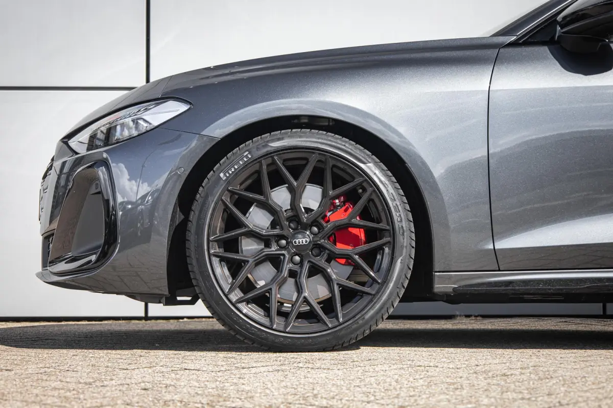 Avant 2.0 367pk quattro S edition Competition | 20" Velgen | Panoramadak | S5 Uitlaat | Trekhaak | Head-up