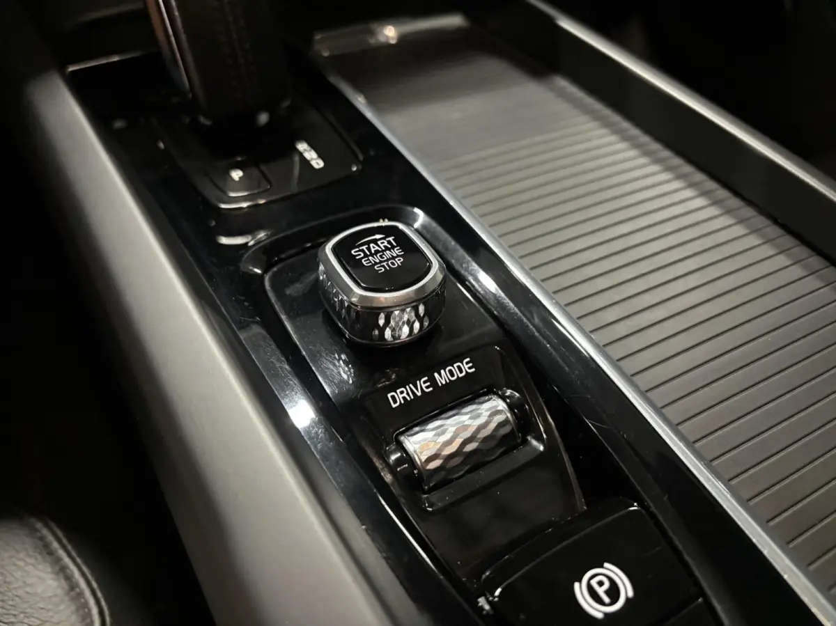 2.0 Recharge T8 AWD Inscription Expression|Pano|Trekhaak|Leder